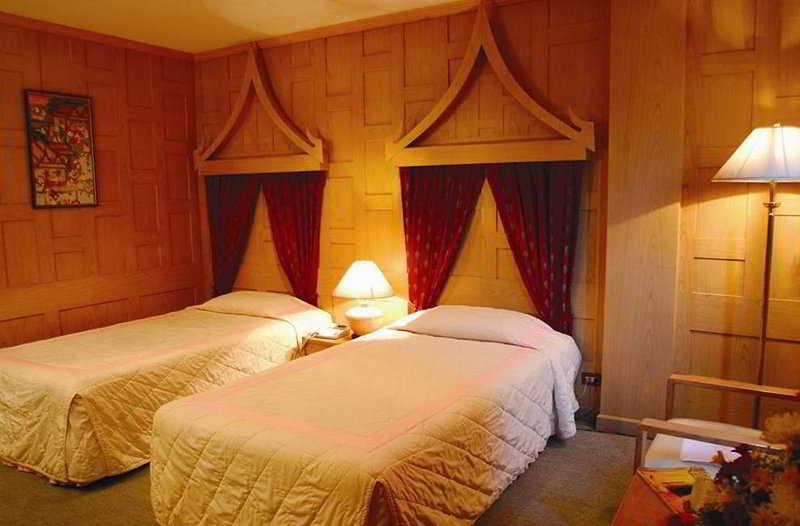 Ayutthaya Grand Hotel Bagian luar foto